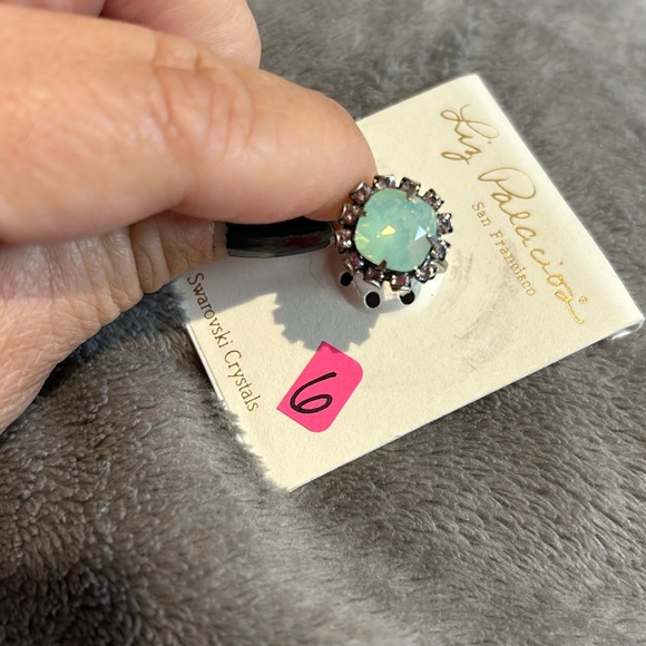 Liz Palacios Minty Swarovski Crystal Ring-sz 6, 7 or 8-Boutique - Picture 3 of 6